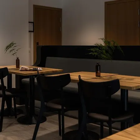 Aparthotel The Vaestra Hamnen 4*